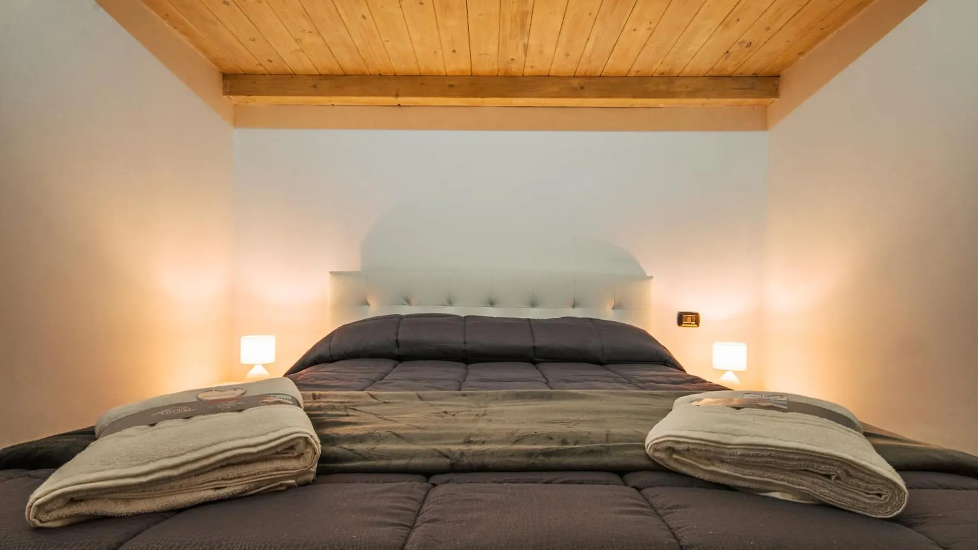 Free Parking-Parthenope'S House Apartment Marano di Napoli